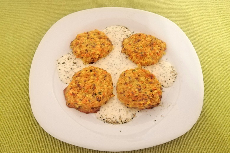 Zucchini-Karotten-Laibchen aus dem Backrohr