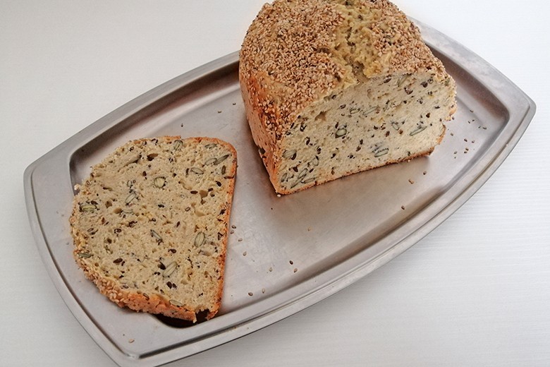 Dinkelbrot mit Natron aus dem Brotbackautomaten