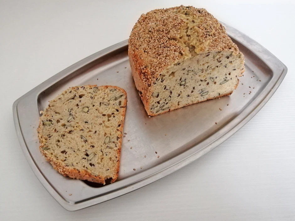 Dinkelbrot mit Natron aus dem Brotbackautomaten