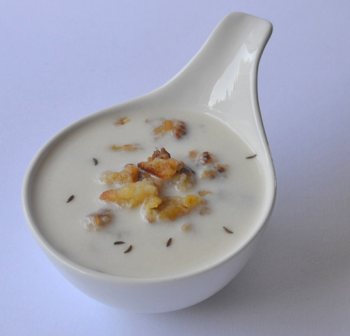 Milchsuppe mit Erdäpfelsterz - Rezept | GuteKueche.at