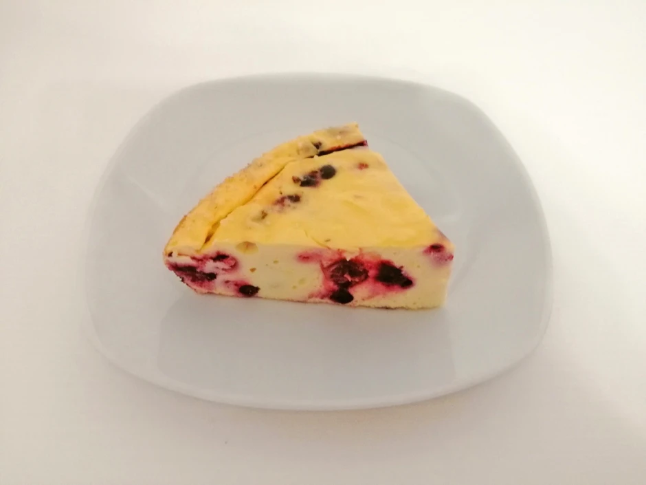 Topfentorte mit Heidelbeeren