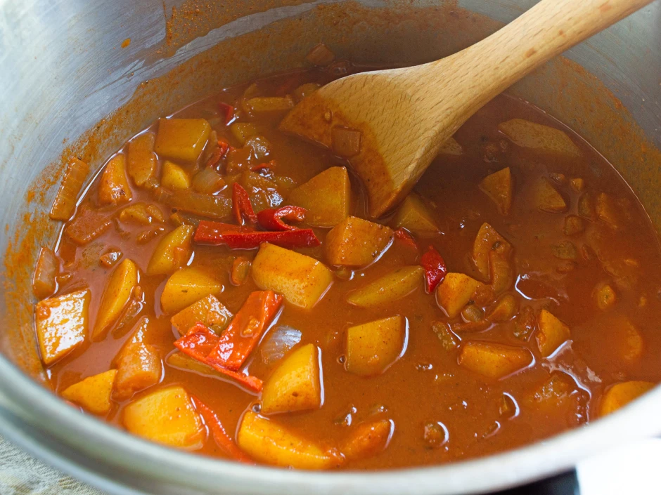 K&uuml;rbisgulasch mit Paprika