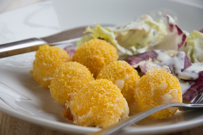 Frittierte Mozzarella-Kugeln