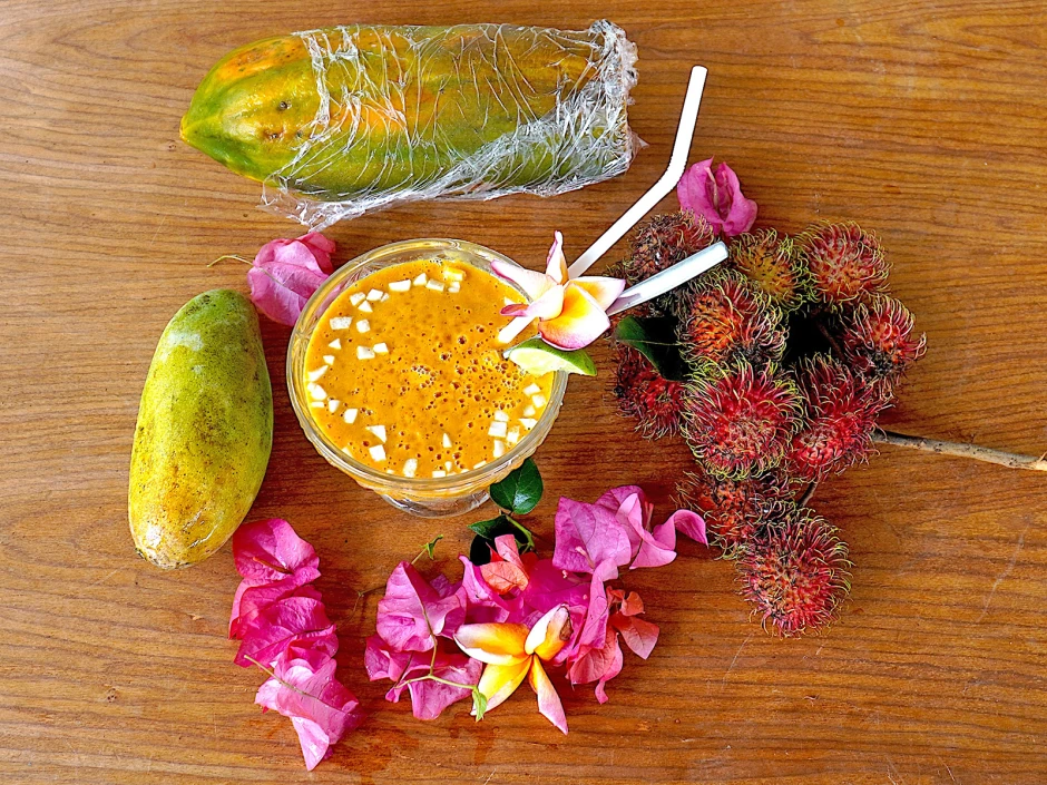 Drei Fr&uuml;chte Cocktail Airlangga