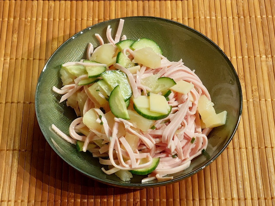 Wurstsalat Hawaii