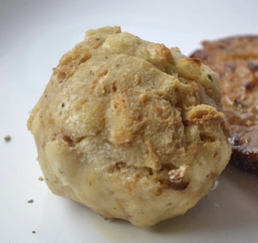 Gebackene Semmelkn&ouml;del