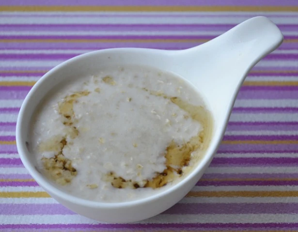 Haferflocken Milchsuppe