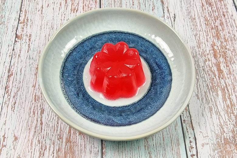 Himbeer-Wackelpudding