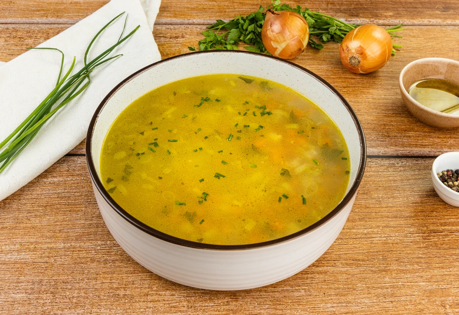 Gem&uuml;sesuppe mit Suppengr&uuml;n