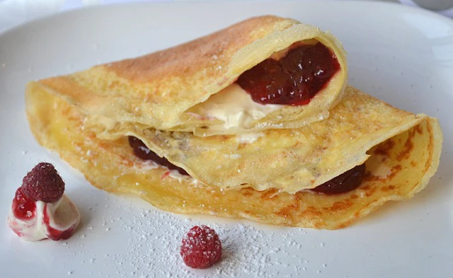 Preiselbeer Crepes
