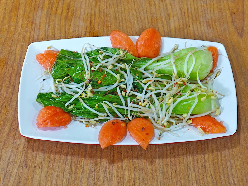 Ged&auml;mpfter Pak Choi