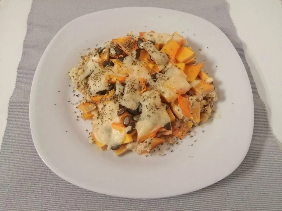 Polenta-Pizza mit Kürbis