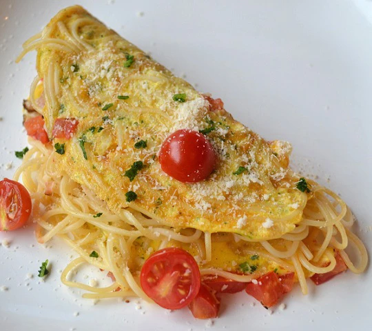 Spaghetti Omelett