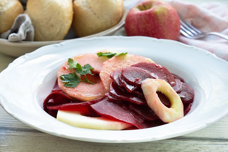 Rote Rüben Salat mit Apfel