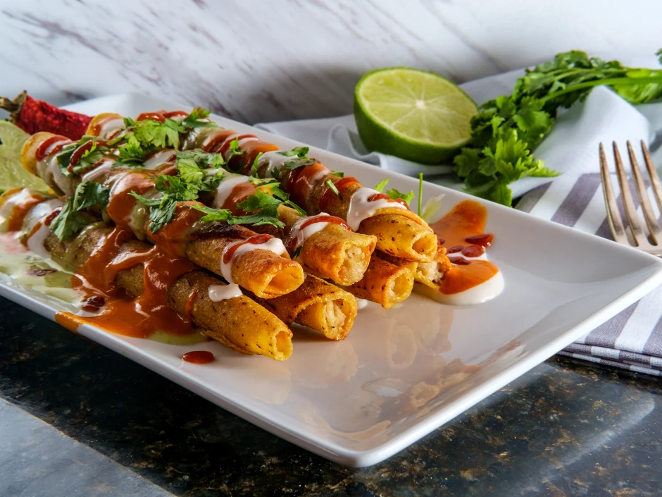 Glutenfreie Taquitos mit Huhn und K&auml;se