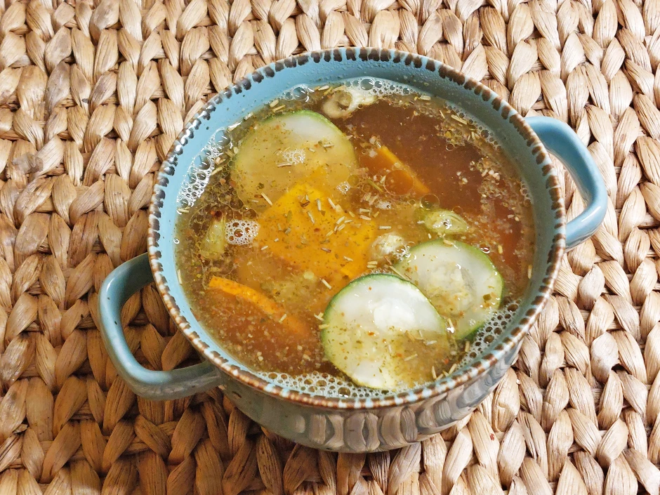 Kürbis-Zucchini-Suppe