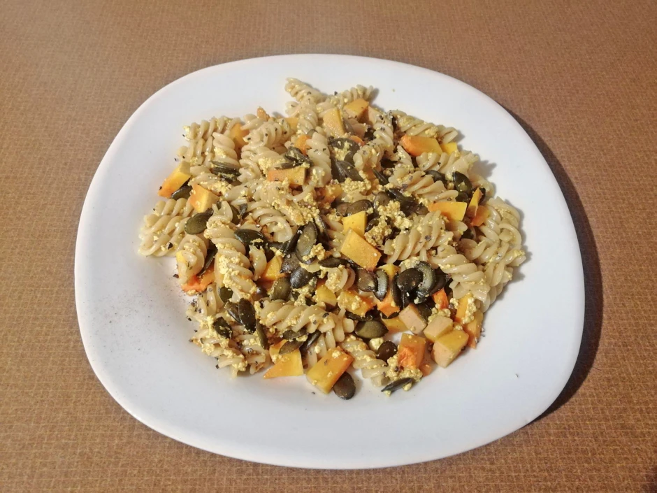 Kürbis-Fusilli mit Kernöl
