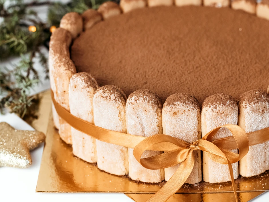 Weihnachtliche Tiramisu-Torte