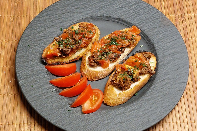 Crostini mit Hühnerleber