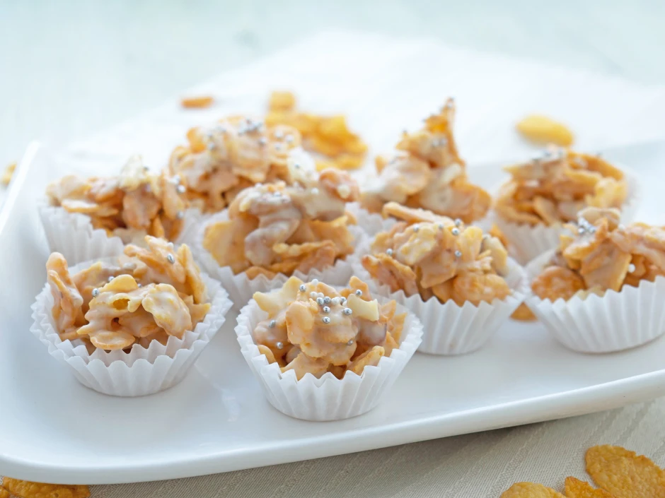 Wei&szlig;e Cornflakes H&auml;ufchen