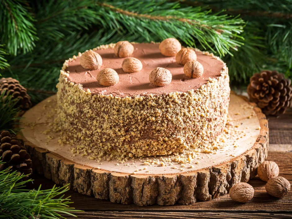 Walnuss-Weihnachtstorte mit Buttercreme