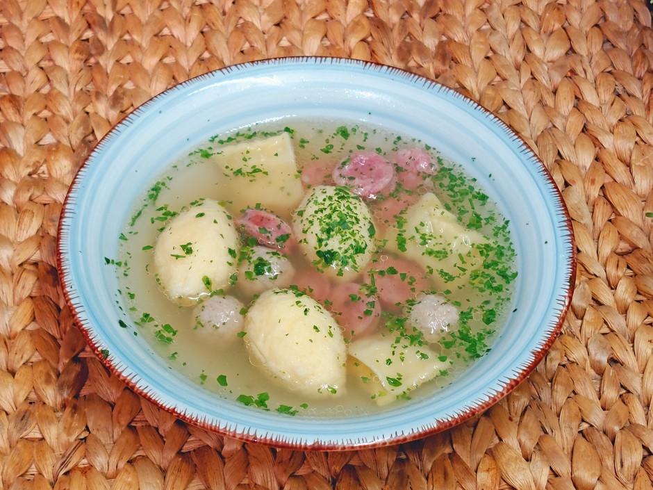 Hochzeitssuppe mit Salsiccia