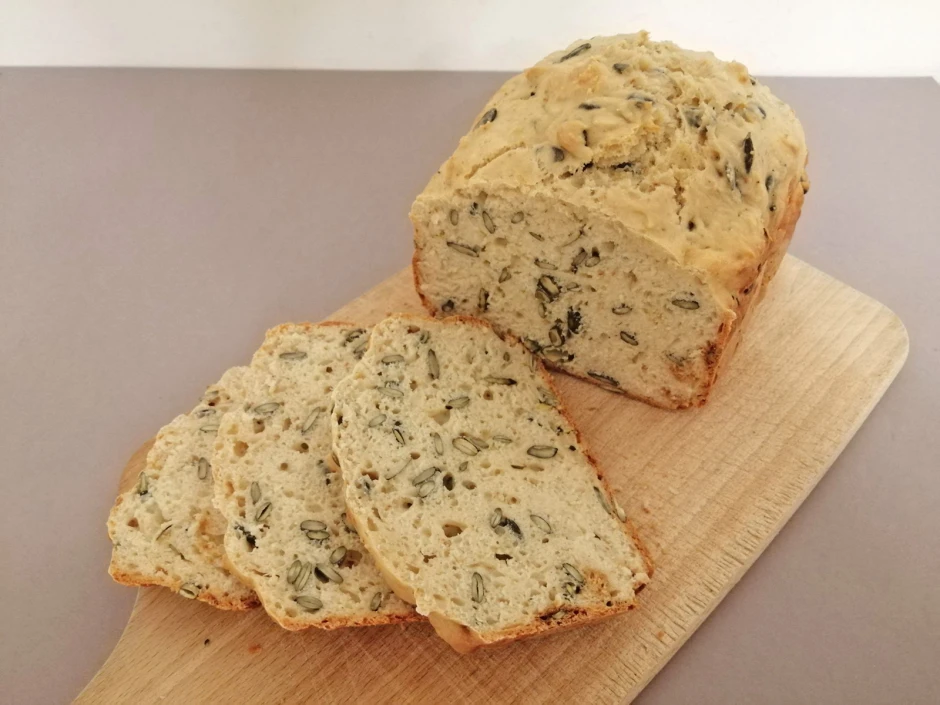 K&uuml;rbiskern-Joghurtbrot aus dem Brotbackautomaten