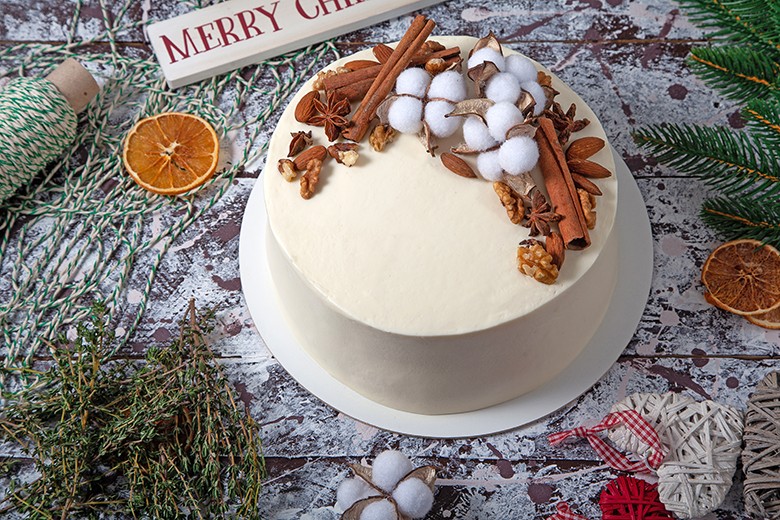 Weihnachts-Obers-Torte