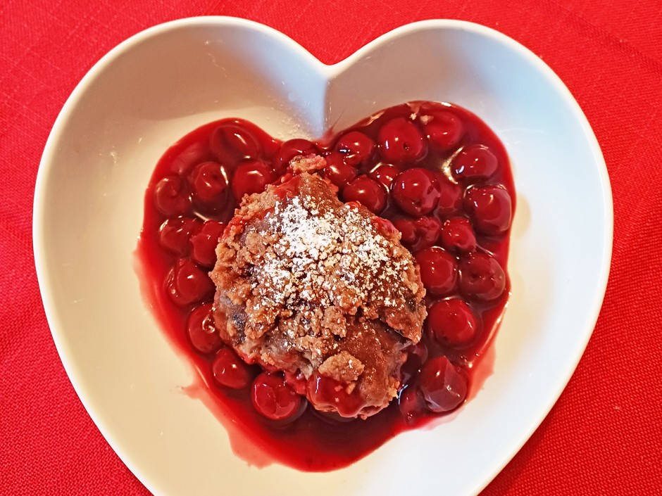 Lebkuchenknödel mit Spekulatius-Crumble