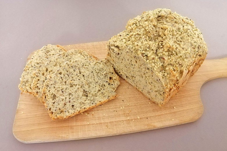 Samen-Brot aus dem Brotbackautomaten