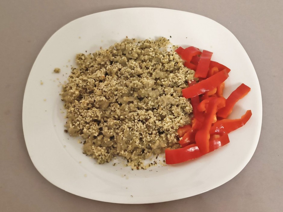 Dinkelspätzle mit Hanfsamen