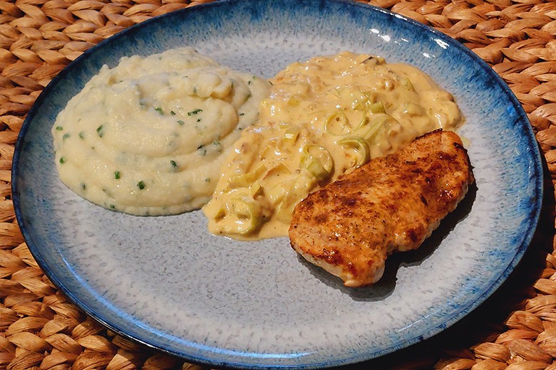 Hühnerbrust mit Lauchrahm