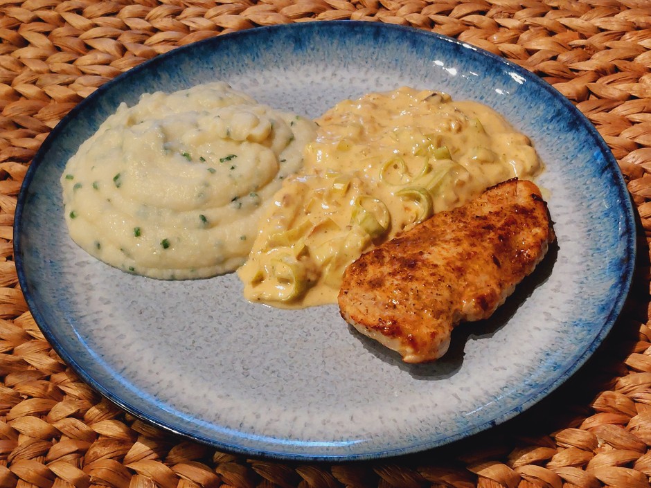 Hühnerbrust mit Lauchrahm