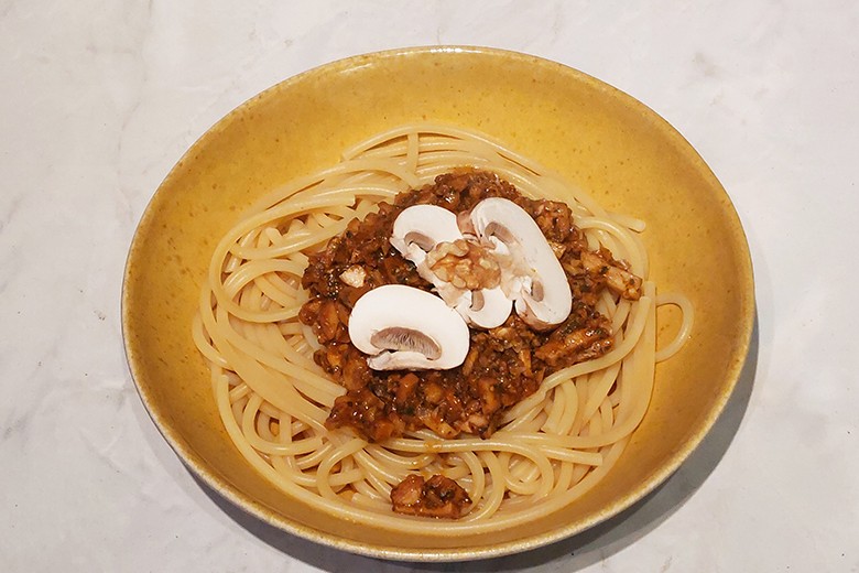 Bucatini mit Champignon-Walnuss-Soße