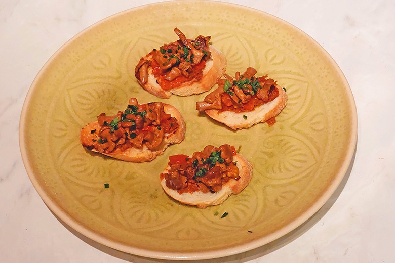 Eierschwammerl-Bruschetta