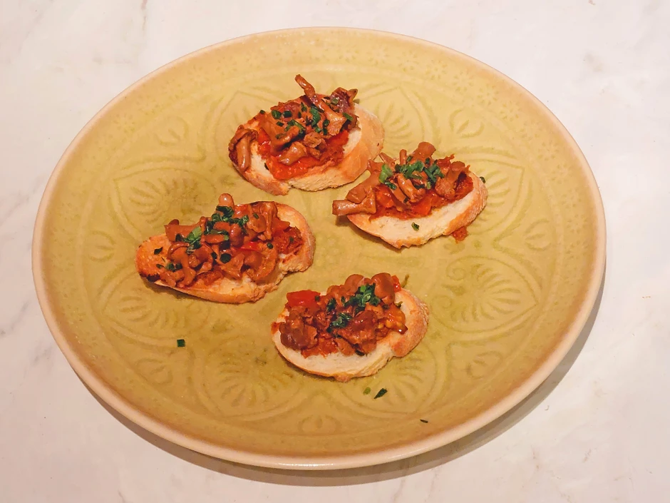 Eierschwammerl-Bruschetta