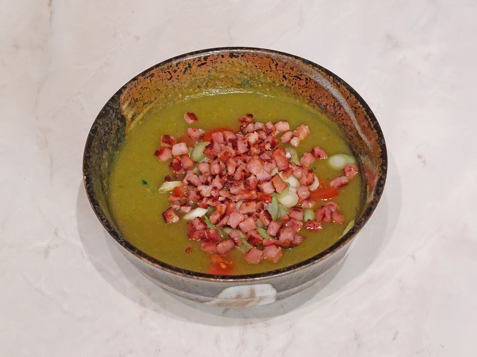Kartoffel-Lauchsuppe mit Speck