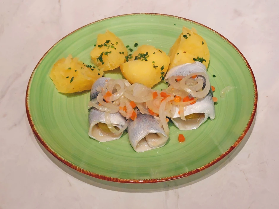 Rollmops mit Salzkartoffeln