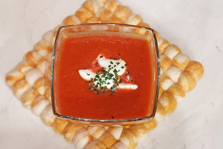Kürbis-Rote-Rüben-Suppe mit Kohlrabi