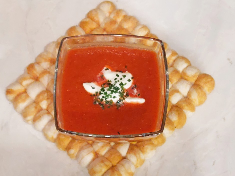Kürbis-Rote-Rüben-Suppe mit Kohlrabi