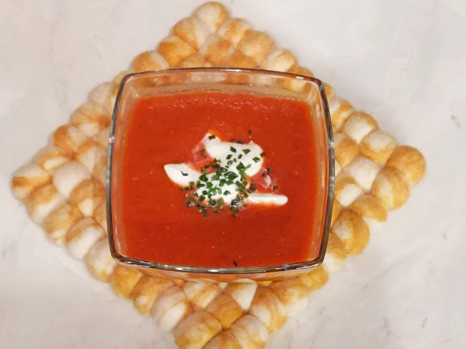 K&uuml;rbis-Rote-R&uuml;ben-Suppe mit Kohlrabi