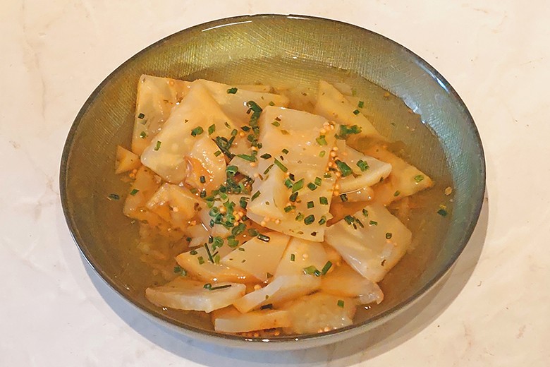 Eingekochter Sellerie-Salat