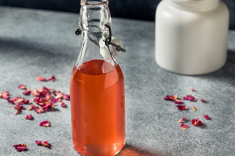 Rosenblütensirup