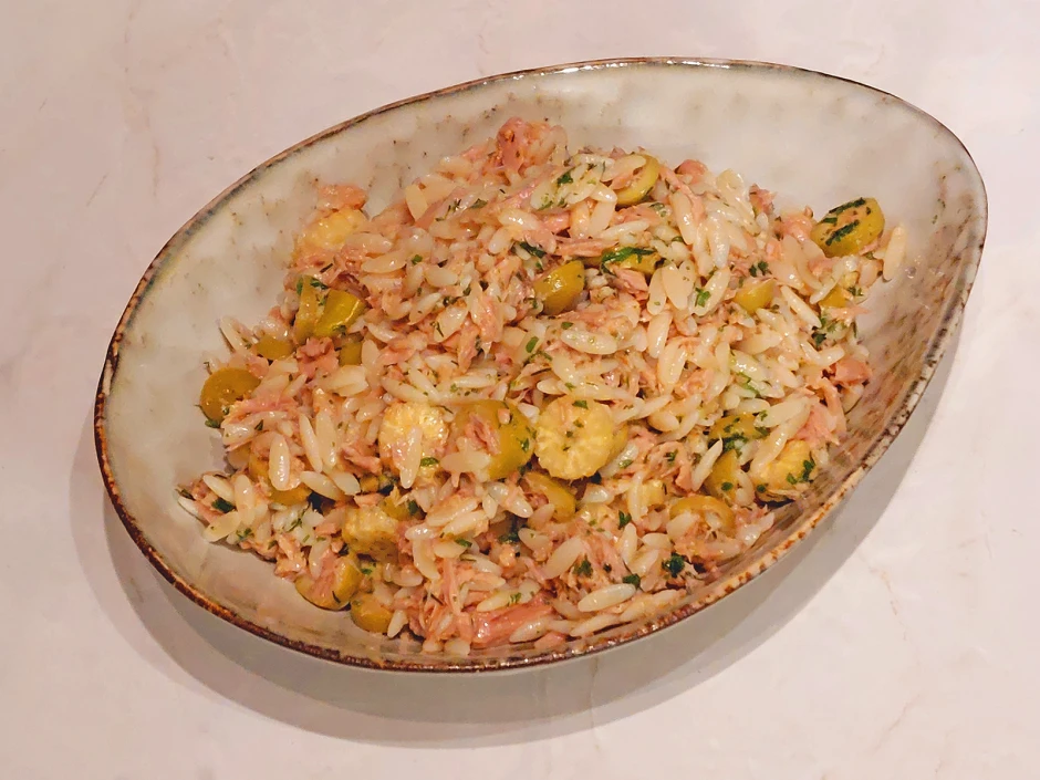 Nudel-Thunfisch-Oliven-Salat