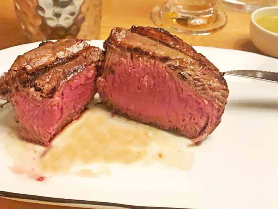 Schweinesteaks in Biersauce