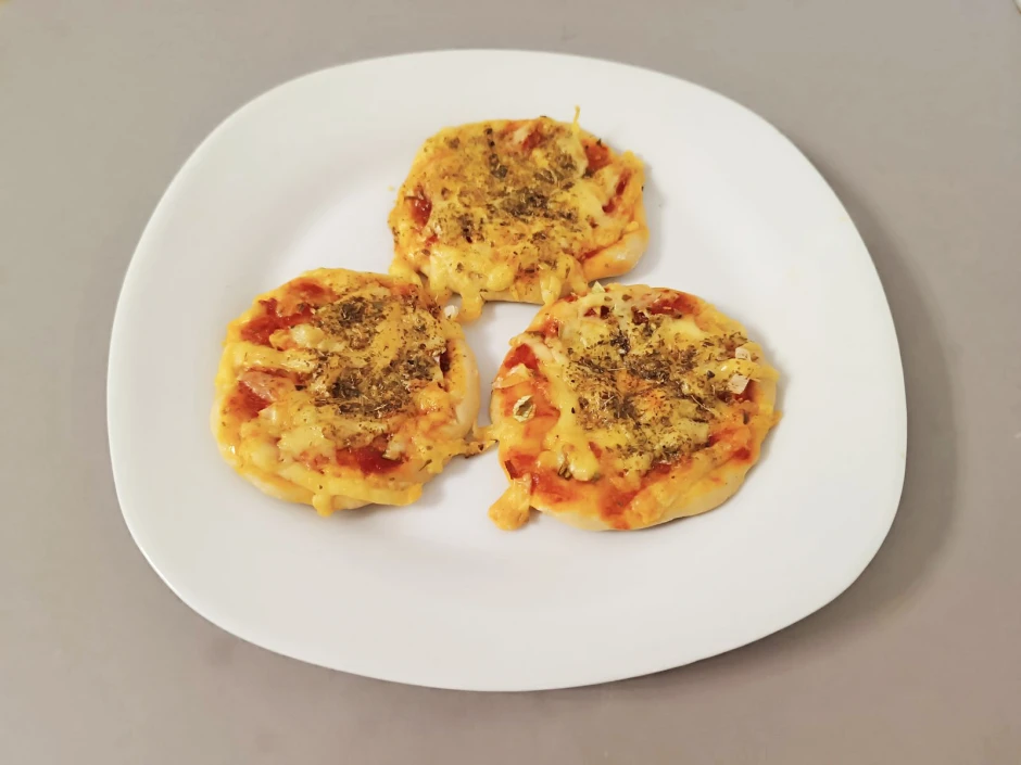 Pikante Mini-Pizzen
