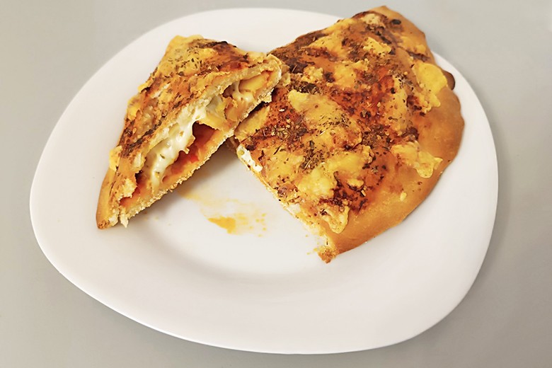 Vegetarische Pizza Calzone