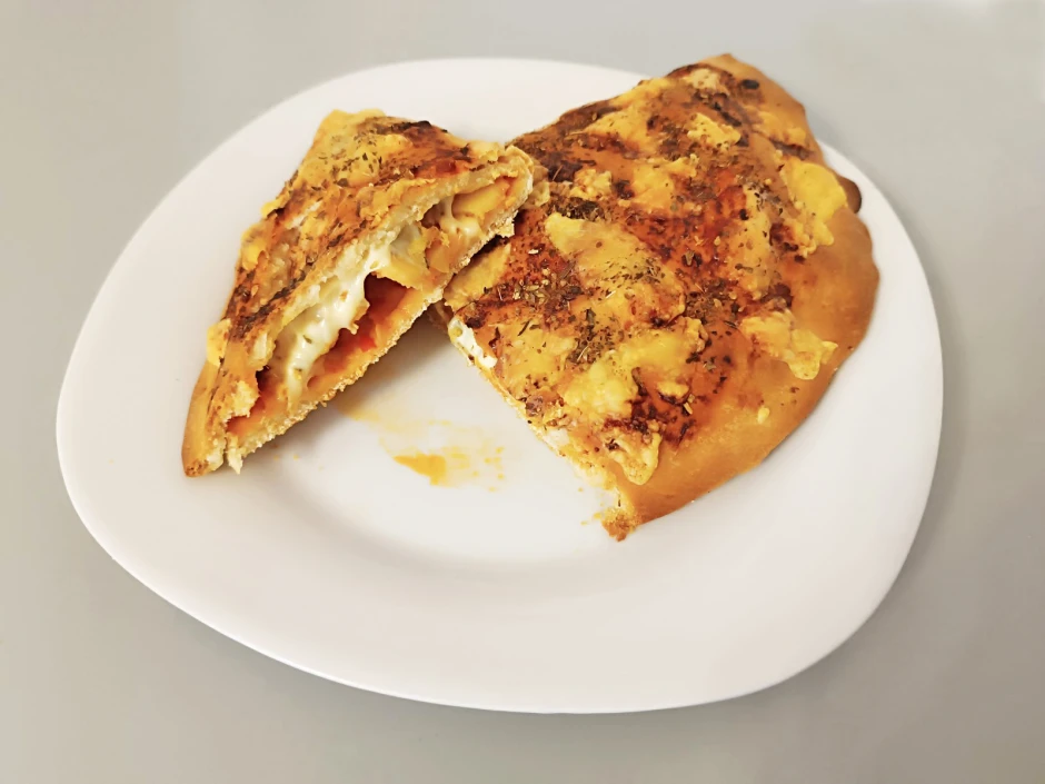 Vegetarische Pizza Calzone