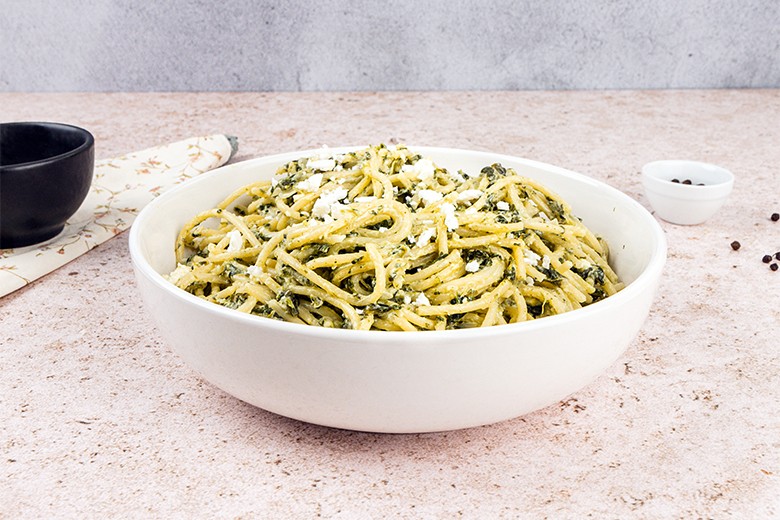 Spaghetti mit Spinat-Feta-Sauce