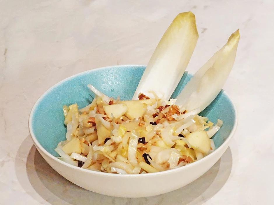 Chicor&eacute;e-Apfel-Salat